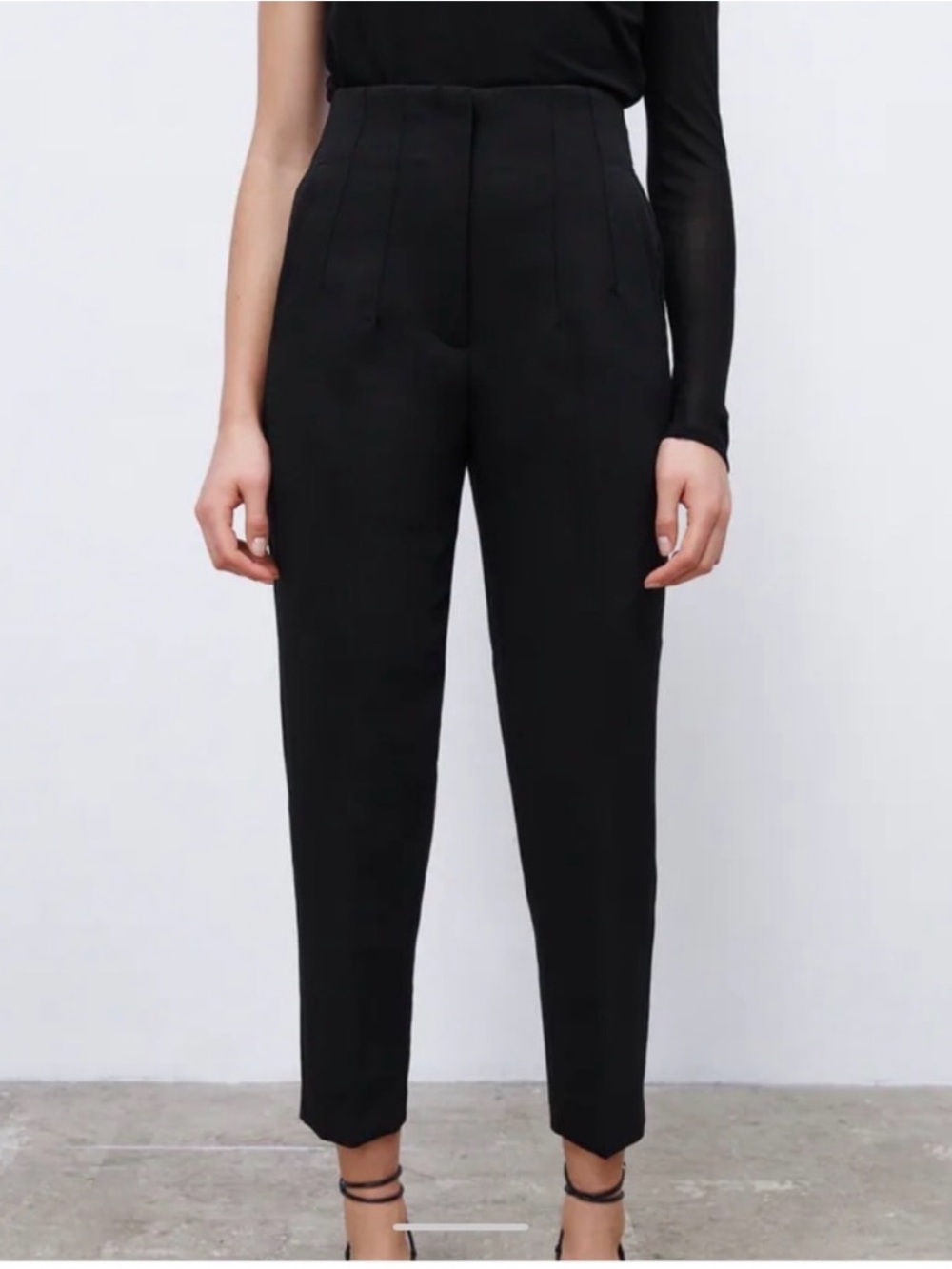 Zara Black High-Rise Cropped Tapered Pants